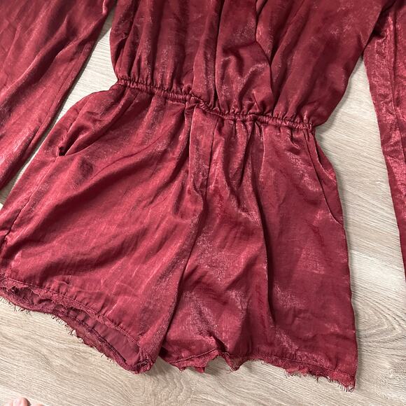 California Moonrise wine red satin bell sleeve romper plunging v neckline Medium - Picture 2 of 7